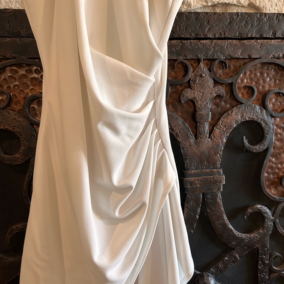 Badgley Mischka Daphne Stretch Crepe Halter Neck Asymmetrical Hem Dress - Picture 6 of 6